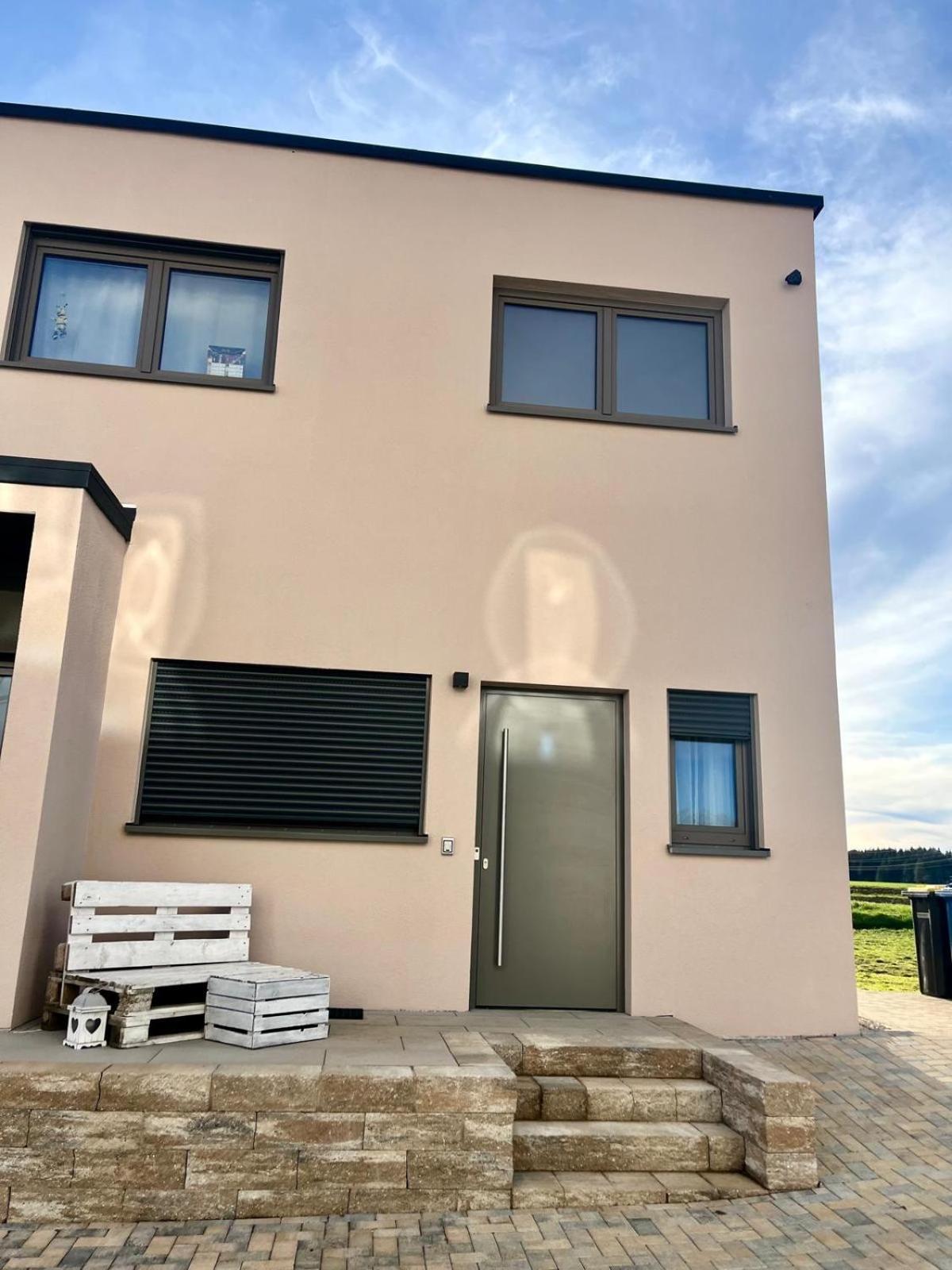 Studio Apartment Albblick Trossingen Bagian luar foto